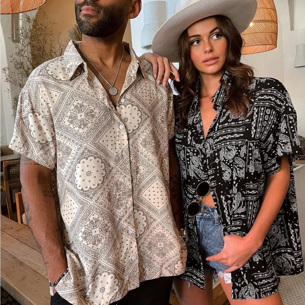 12th Tribe Vaughn Black Bandana Boyfriend Top